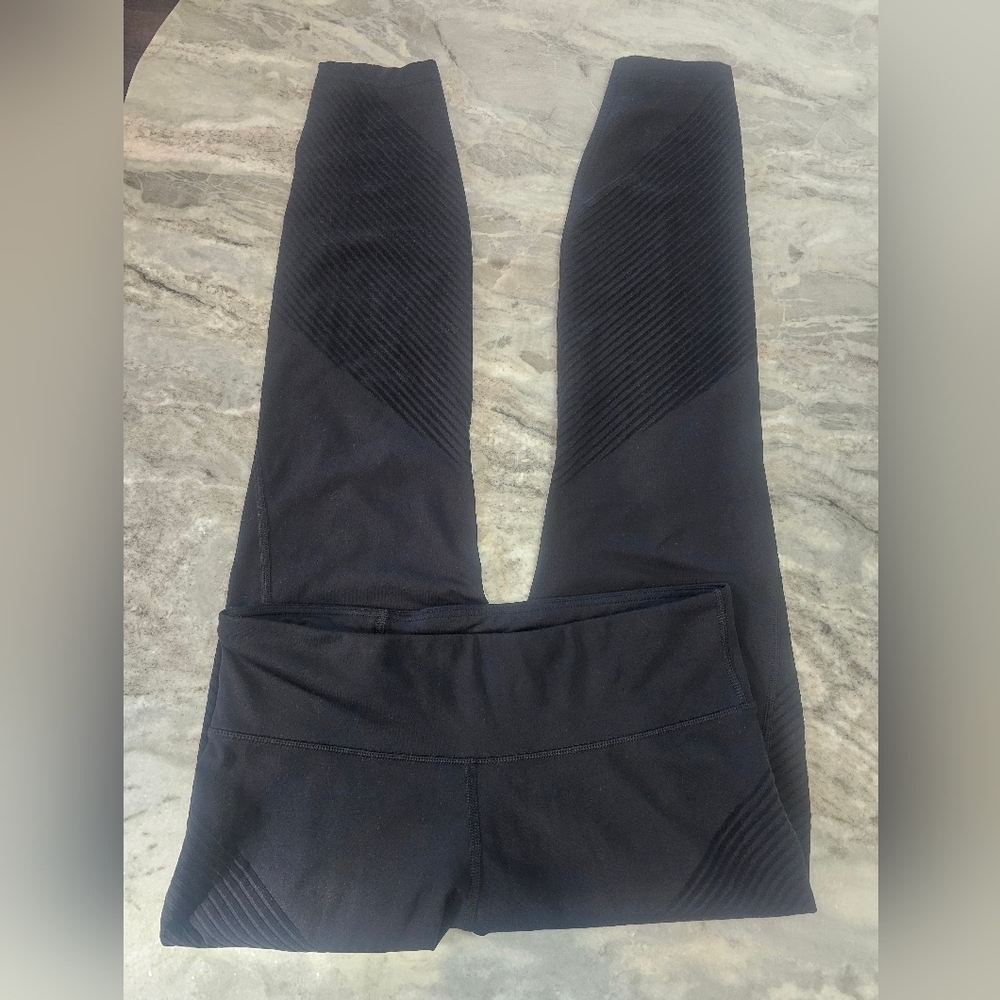 GapFit Sculpt Compression Leggings Women’s Medium Black Ribbed Panels High Waist